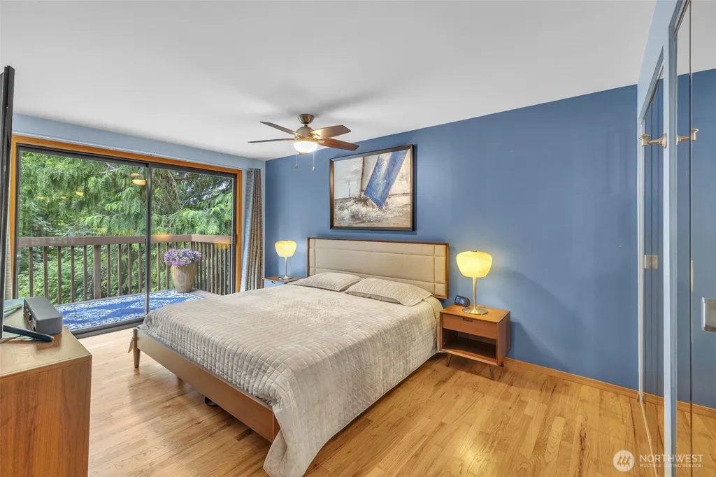 15605 72nd Avenue NE Kenmore WA 98208