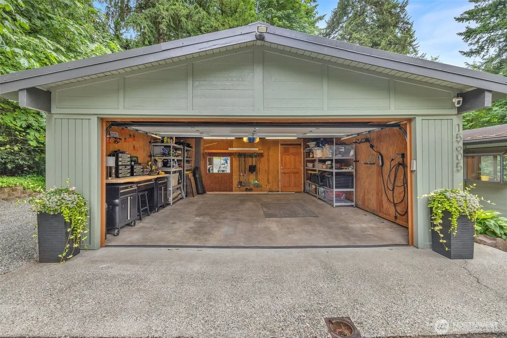 15605 72nd Avenue NE Kenmore WA 98208