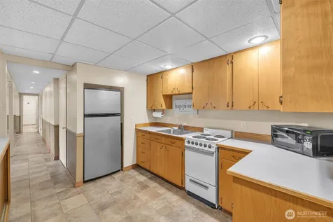15605 72nd Avenue NE Kenmore WA 98208