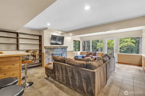 15605 72nd Avenue NE Kenmore WA 98208