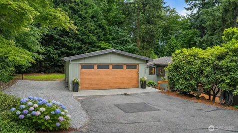 15605 72nd Avenue NE Kenmore WA 98208