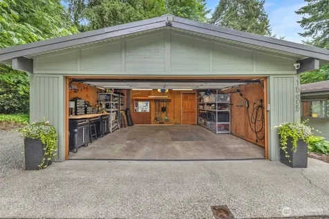 15605 72nd Avenue NE Kenmore WA 98208