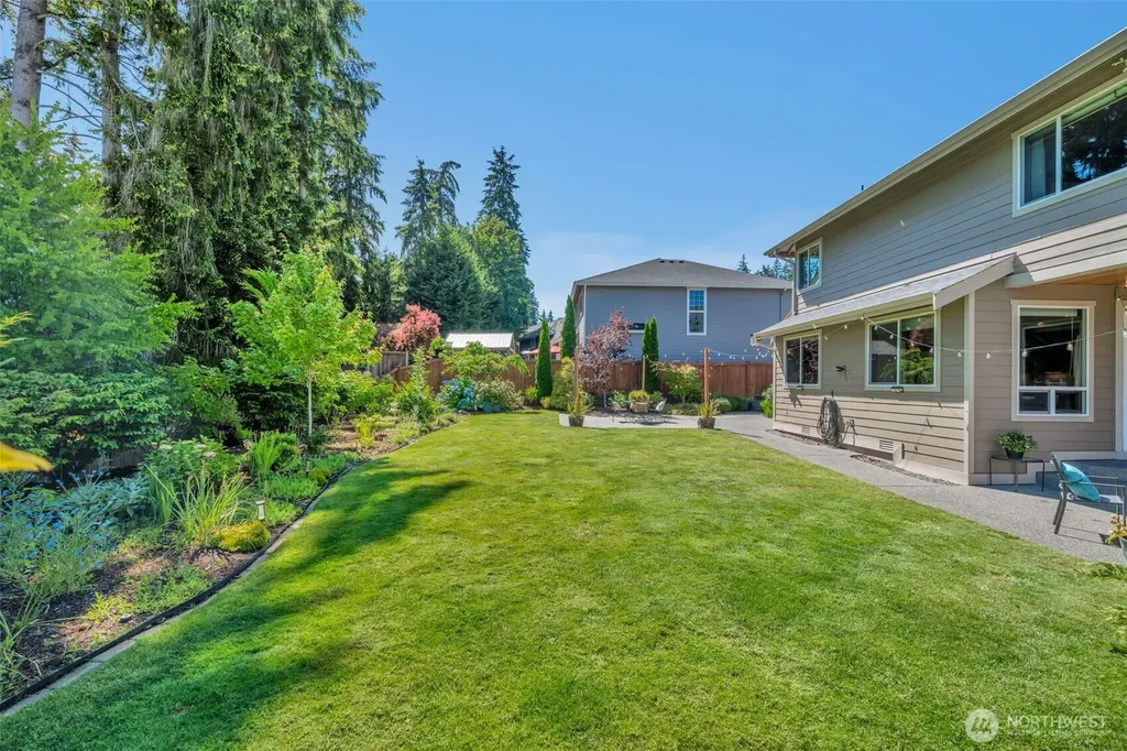 216 233rd Place SE Bothell WA 98021