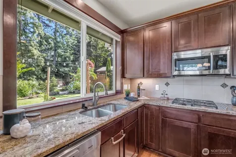 216 233rd Place SE Bothell WA 98021