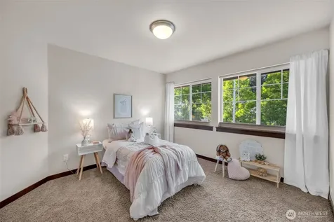 216 233rd Place SE Bothell WA 98021