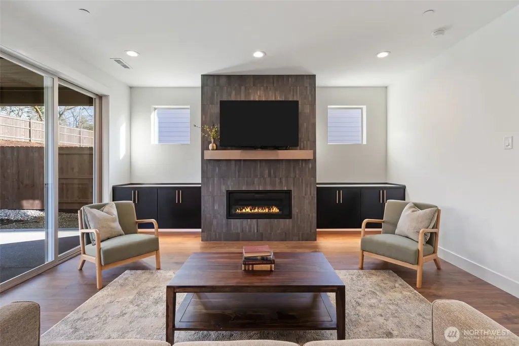 2308 E Dalmatian Drive La Center WA 98629