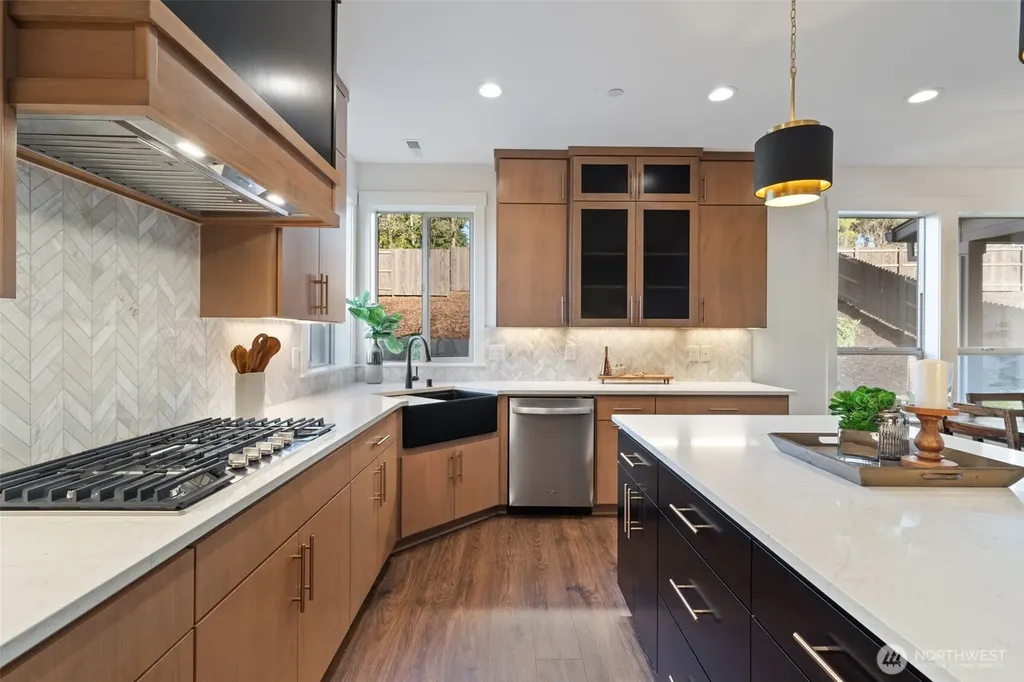 2308 E Dalmatian Drive La Center WA 98629