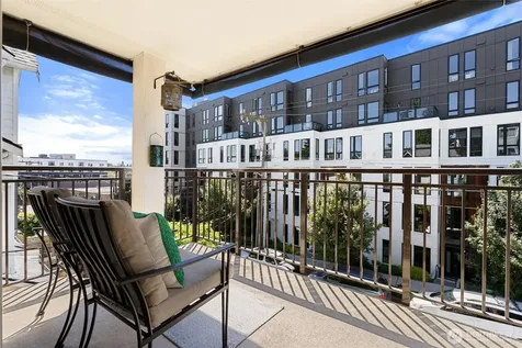 8720 Phinney Avenue N Seattle WA 98103