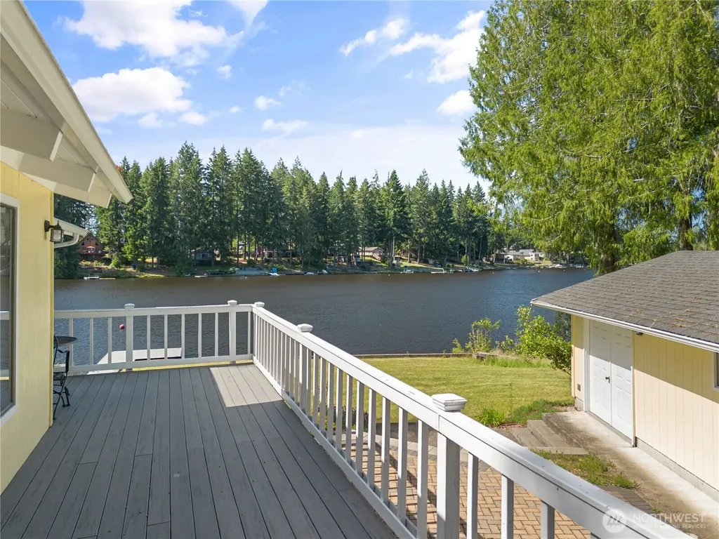 71 E Case Place W Shelton WA 98584