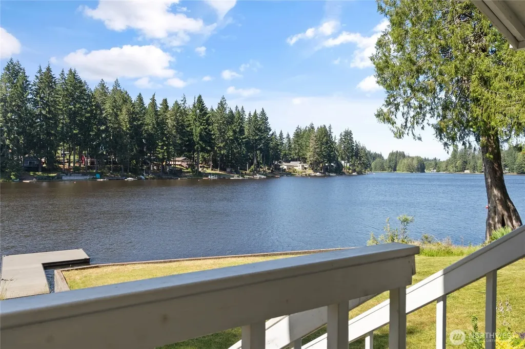 71 E Case Place W Shelton WA 98584