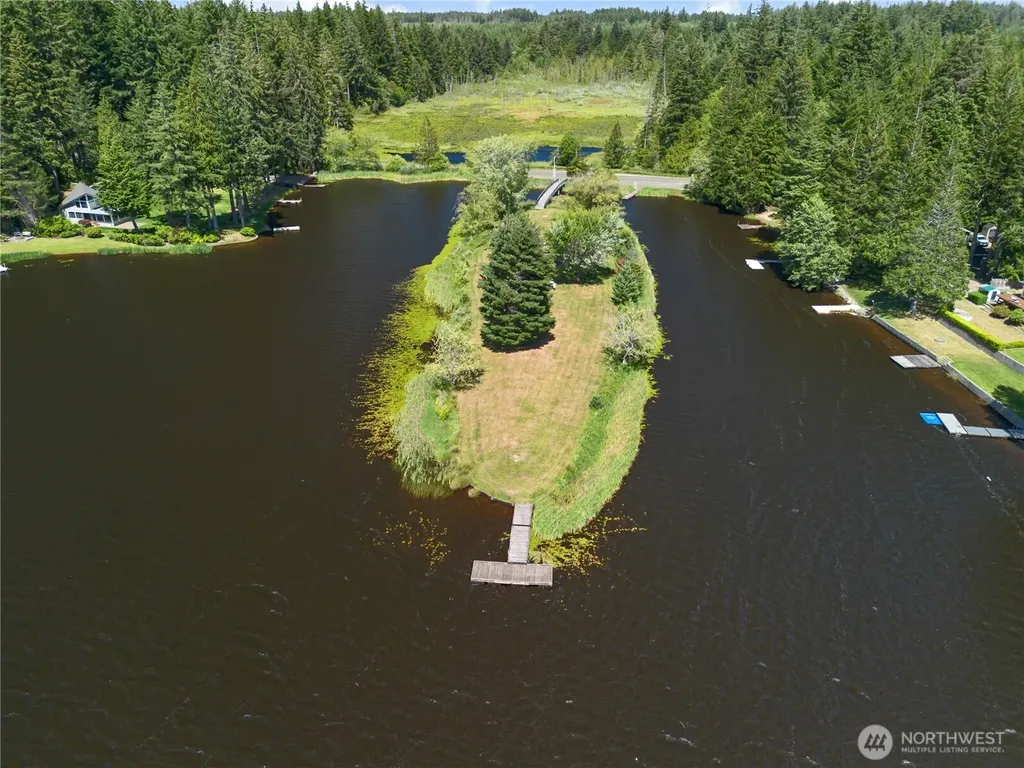 71 E Case Place W Shelton WA 98584