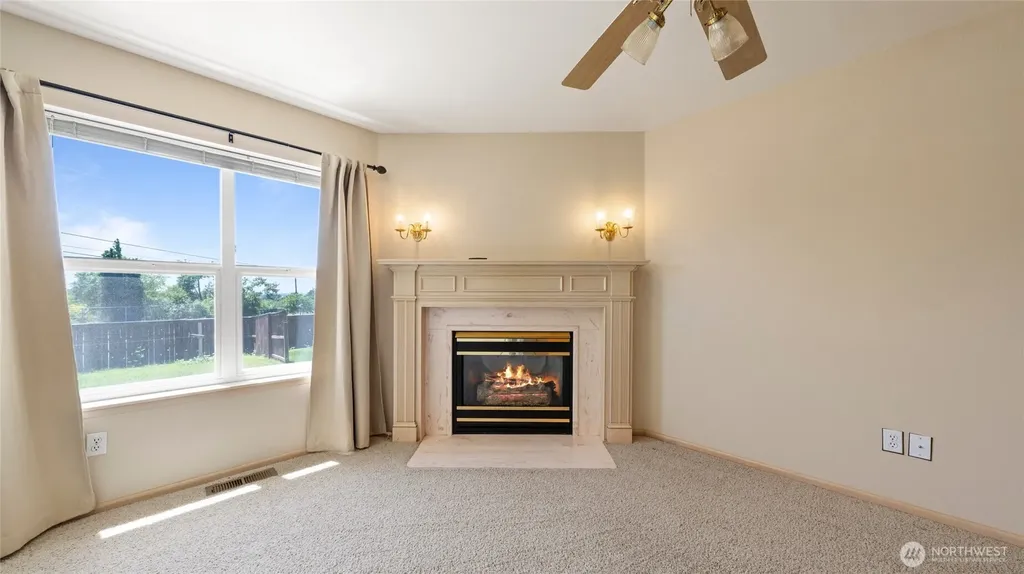 996 SE Admiral Place College Place WA 99324