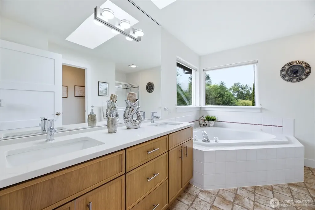 12917 SE 309th Place Auburn WA 98092