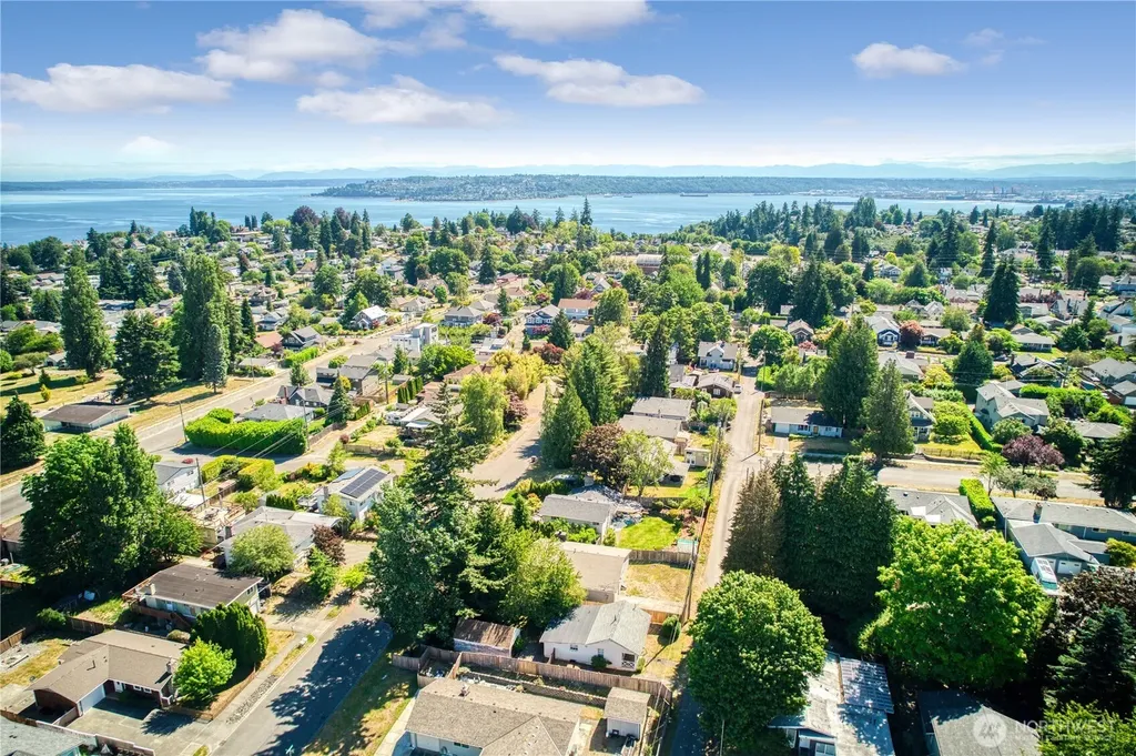 4909 N 38th Street Tacoma WA 98407