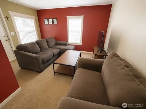 4909 N 38th Street Tacoma WA 98407