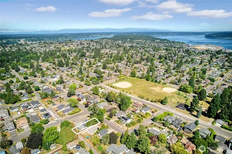 4909 N 38th Street Tacoma WA 98407