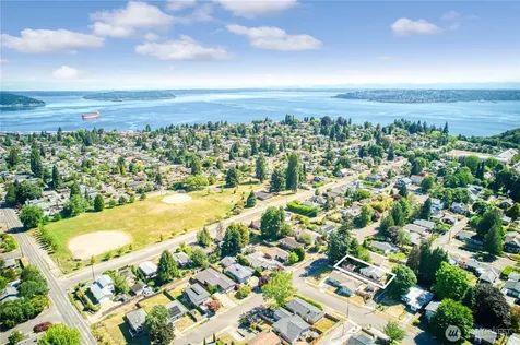 4909 N 38th Street Tacoma WA 98407