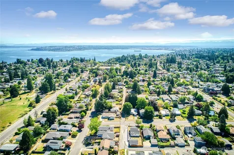 4909 N 38th Street Tacoma WA 98407