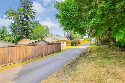 4909 N 38th Street Tacoma WA 98407