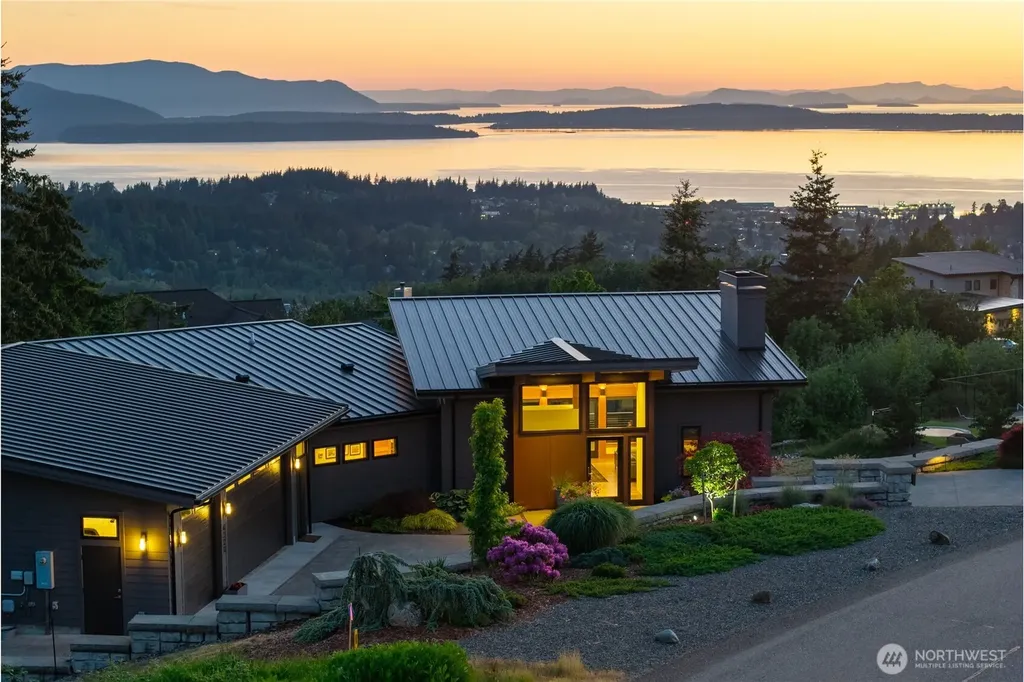 4320 Samish Crest Drive Bellingham WA 98229