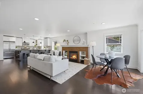 3636 13th Avenue W Seattle WA 98119