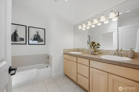 3636 13th Avenue W Seattle WA 98119