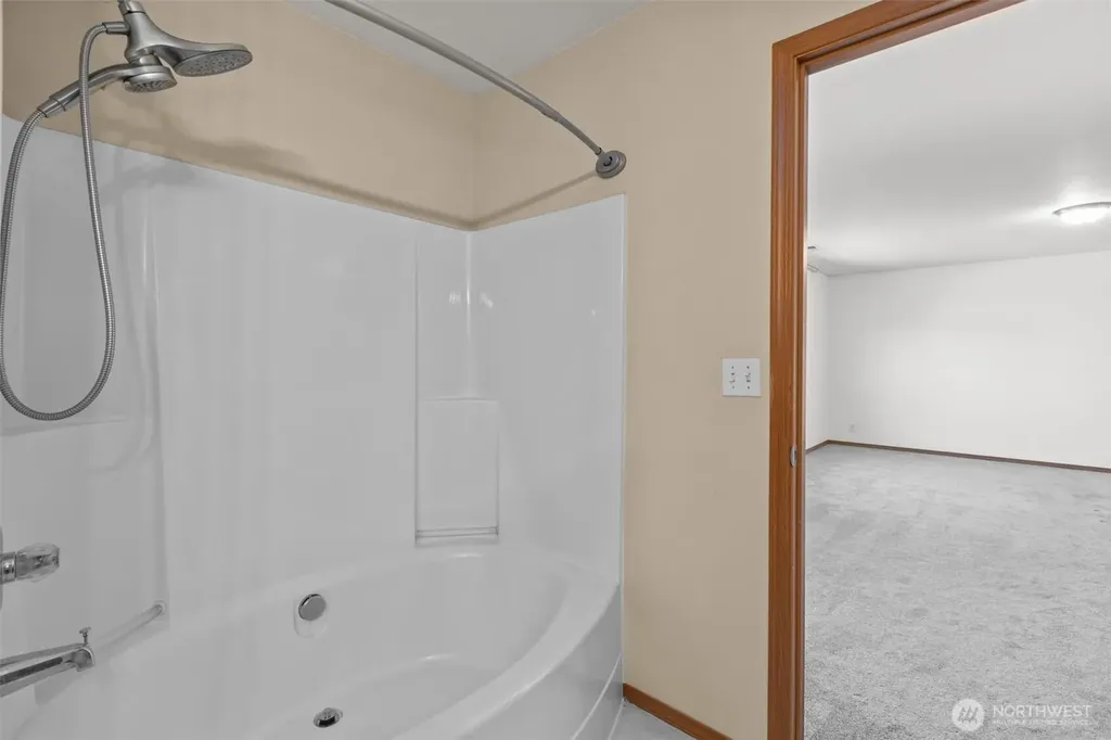 1709 202nd Street E Spanaway WA 98387