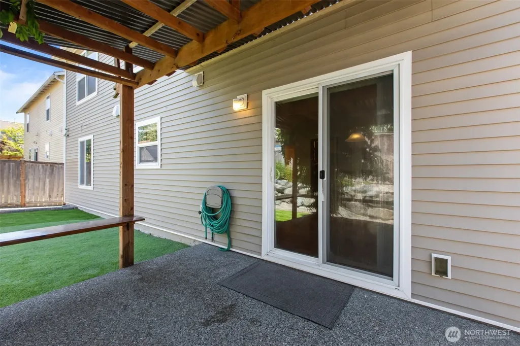 1709 202nd Street E Spanaway WA 98387