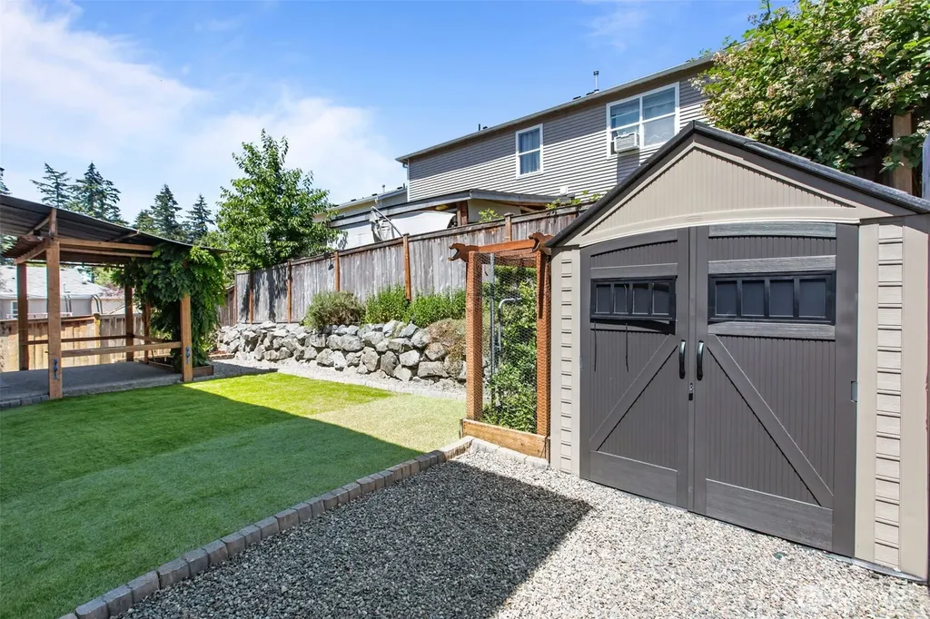 1709 202nd Street E Spanaway WA 98387