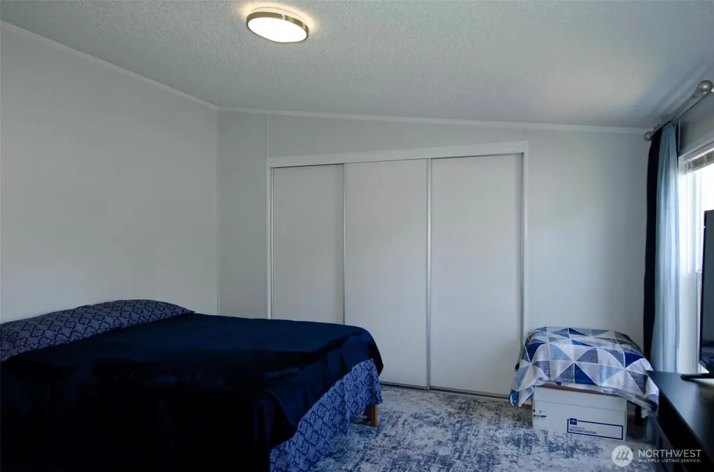 24919 Hoehn Road Sedro Woolley WA 98284