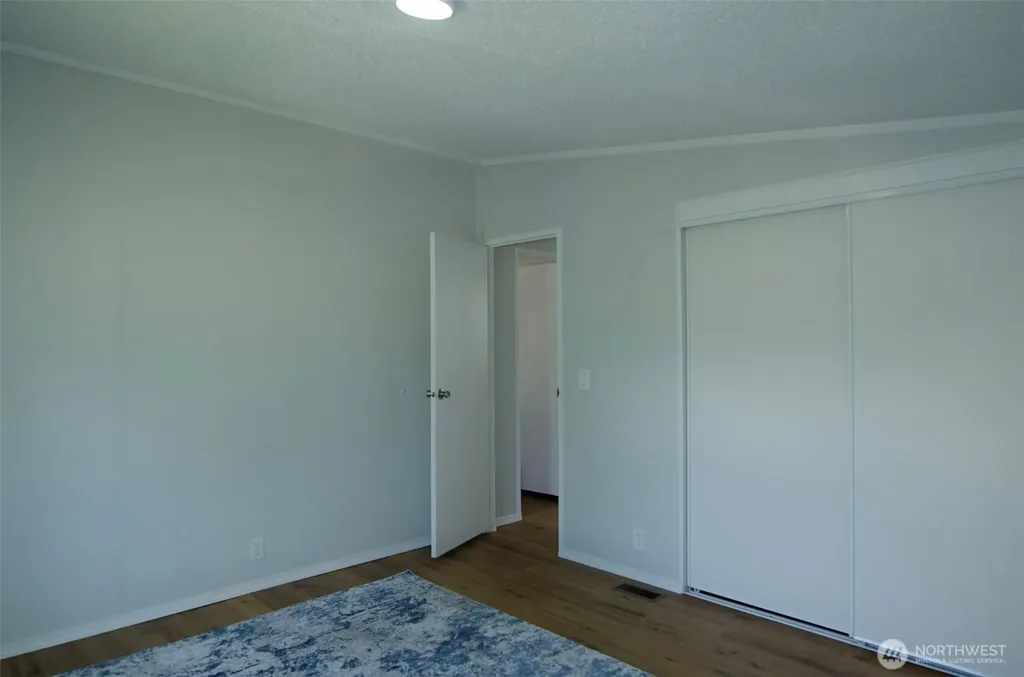 24919 Hoehn Road Sedro Woolley WA 98284