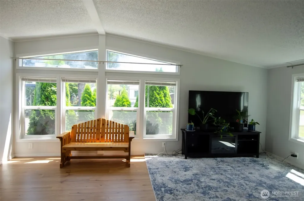 24919 Hoehn Road Sedro Woolley WA 98284