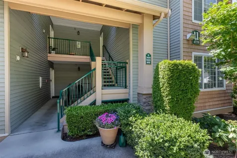 4779 Morris Avenue S Renton WA 98055