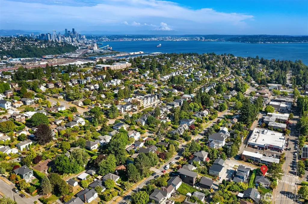 3124 W Raye Street Seattle WA 98199