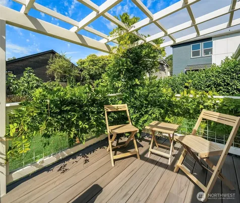 3124 W Raye Street Seattle WA 98199