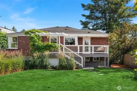 3124 W Raye Street Seattle WA 98199