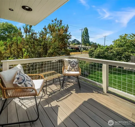 3124 W Raye Street Seattle WA 98199