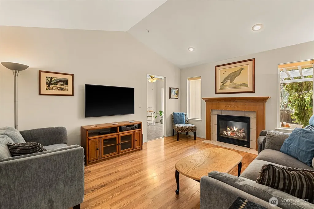 2299 E Veedol Drive East Wenatchee WA 98802