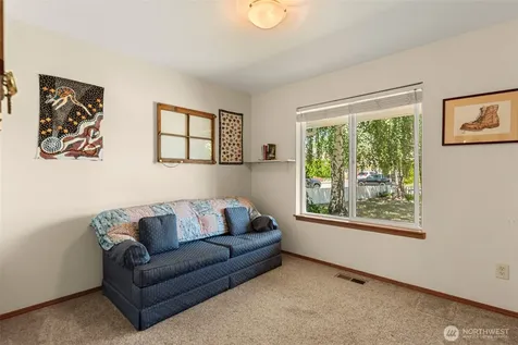 2299 E Veedol Drive East Wenatchee WA 98802
