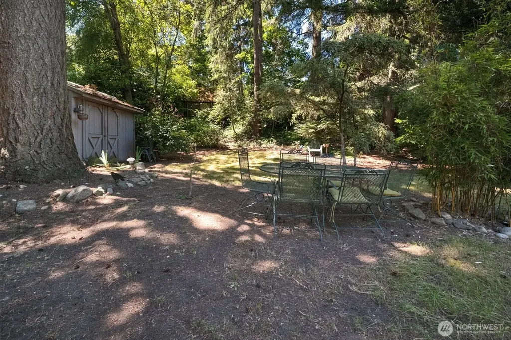 13753 Stone Avenue N Seattle WA 98133