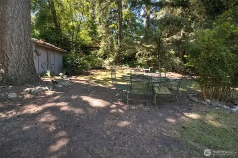 13753 Stone Avenue N Seattle WA 98133