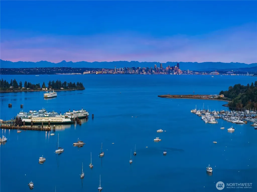 203 Madrona Way NE Bainbridge Island WA 98110
