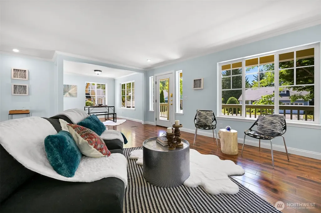 1811 Williamsburg Court Bellingham WA 98226