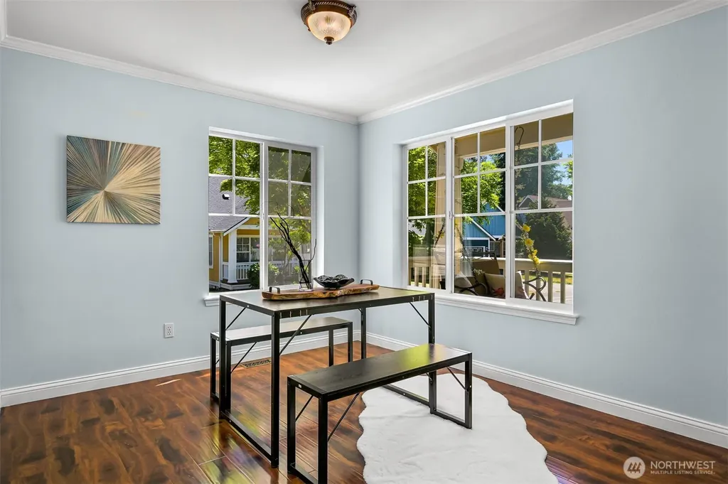 1811 Williamsburg Court Bellingham WA 98226