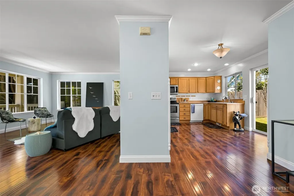 1811 Williamsburg Court Bellingham WA 98226