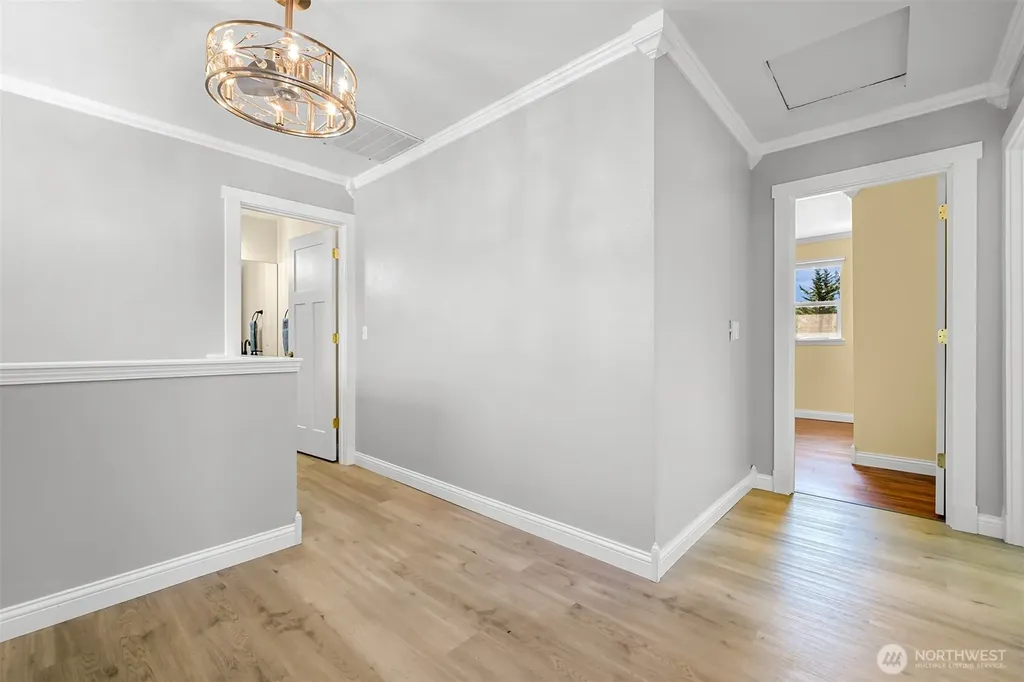 1811 Williamsburg Court Bellingham WA 98226