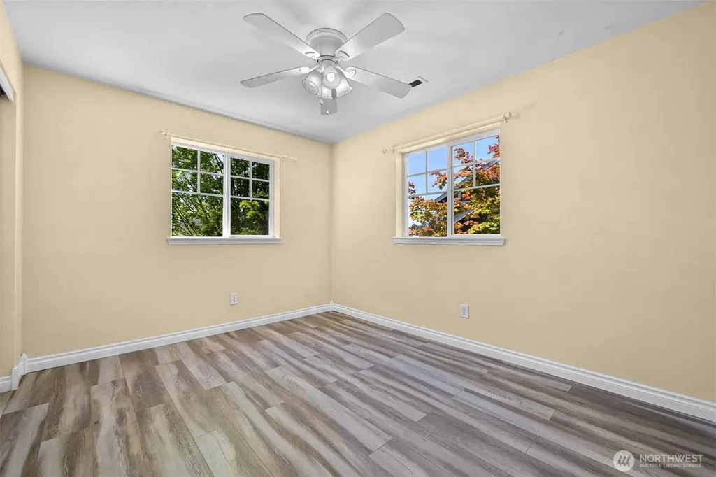 1811 Williamsburg Court Bellingham WA 98226