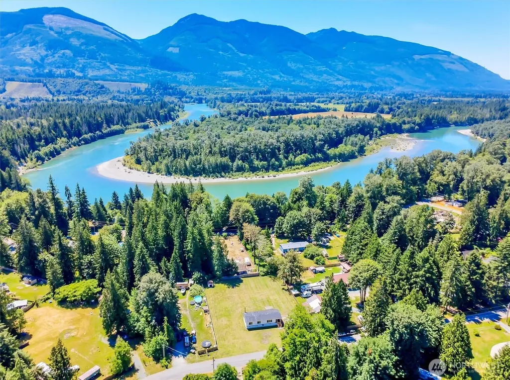 41794 Mountain View Lane Concrete WA 98237