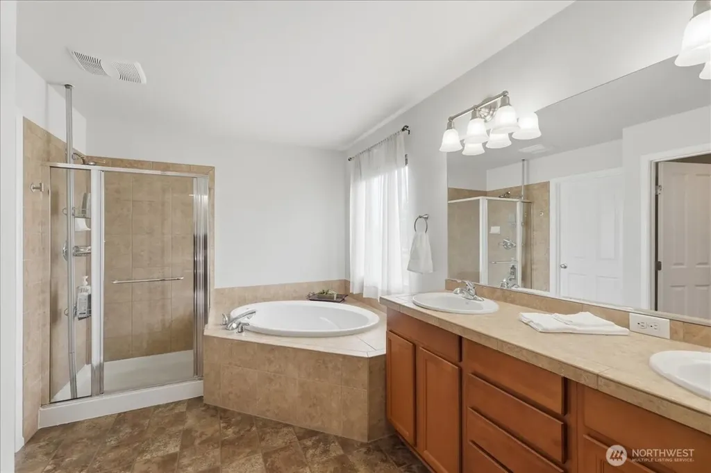 2001 5th Avenue NW Puyallup WA 98371