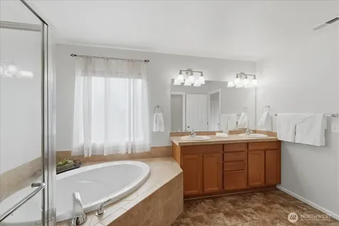 2001 5th Avenue NW Puyallup WA 98371